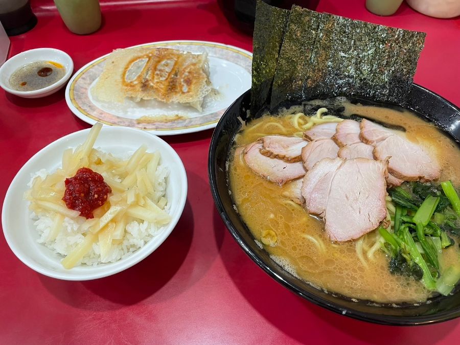 スキマ飯　第28回　千葉県千葉市の「ラーメン 杉田家 千葉祐光店」