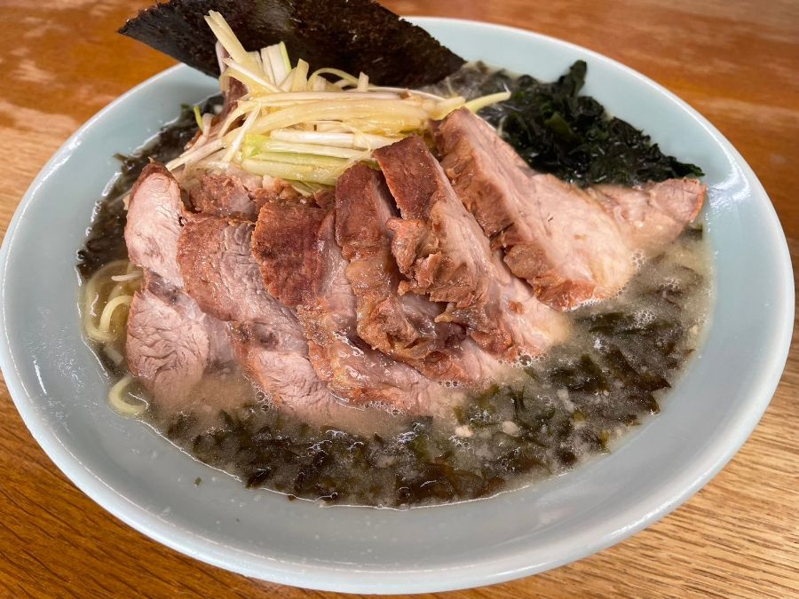 丼顔